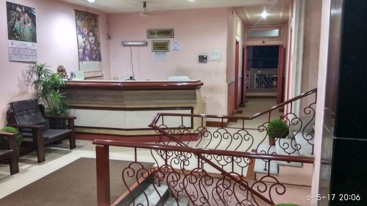Hotel Varsa Dibrugarh Exteriér fotografie